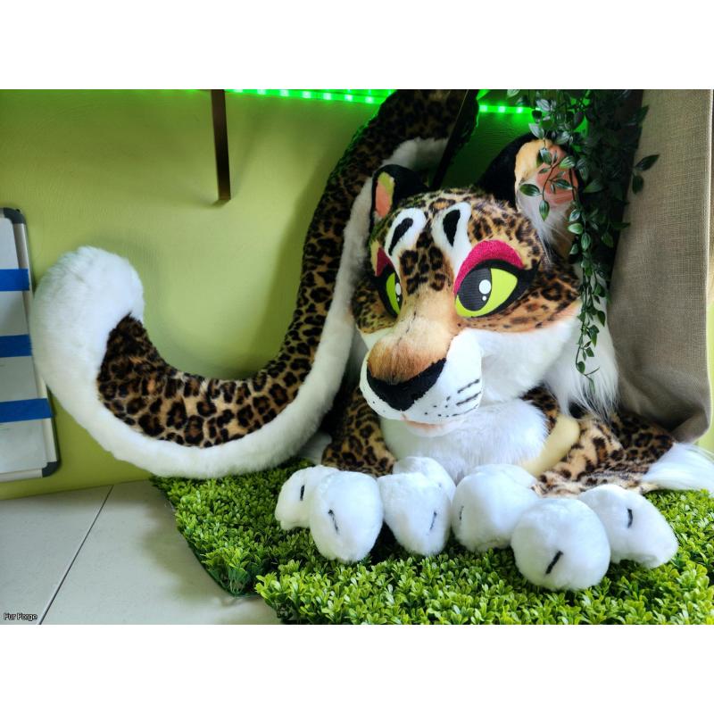 Leopard Partial
